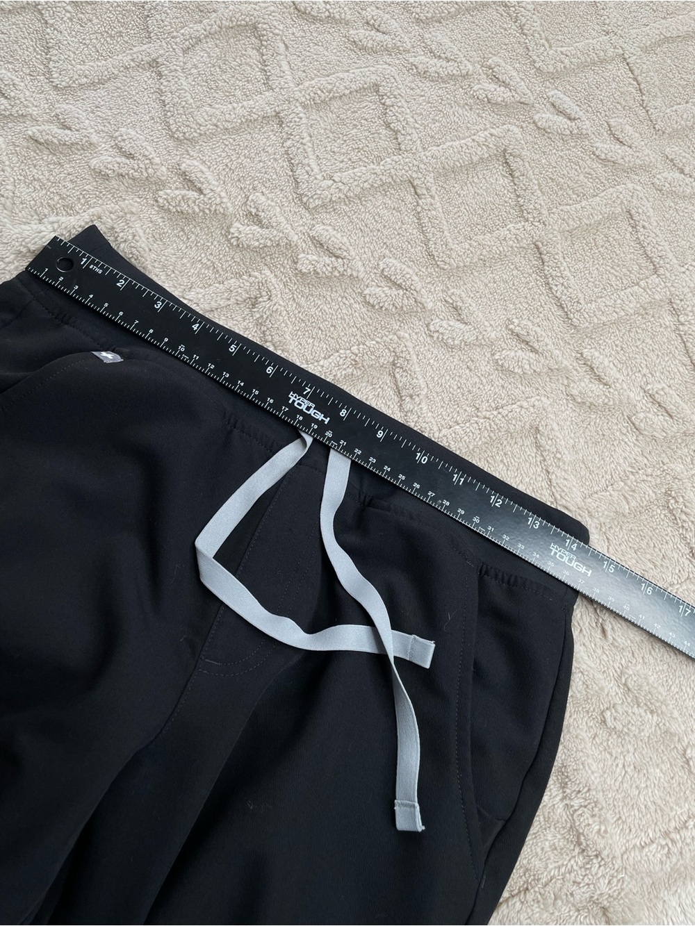 Figs Black Joggers scrub Pants - S/T
Medical Staff - Picture 7 of 9